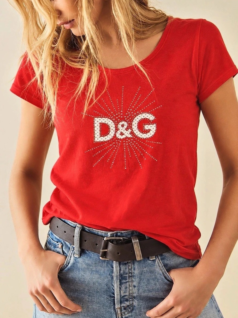 346. Dolce & Gabbana D&G Logo Short Sleeve Tee in Red XL Like New